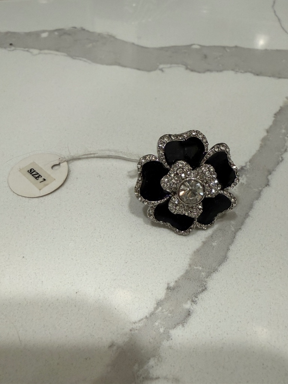 Lia Sophia Black Flower Cocktail Ring – Crystal Statement Ring Size 7